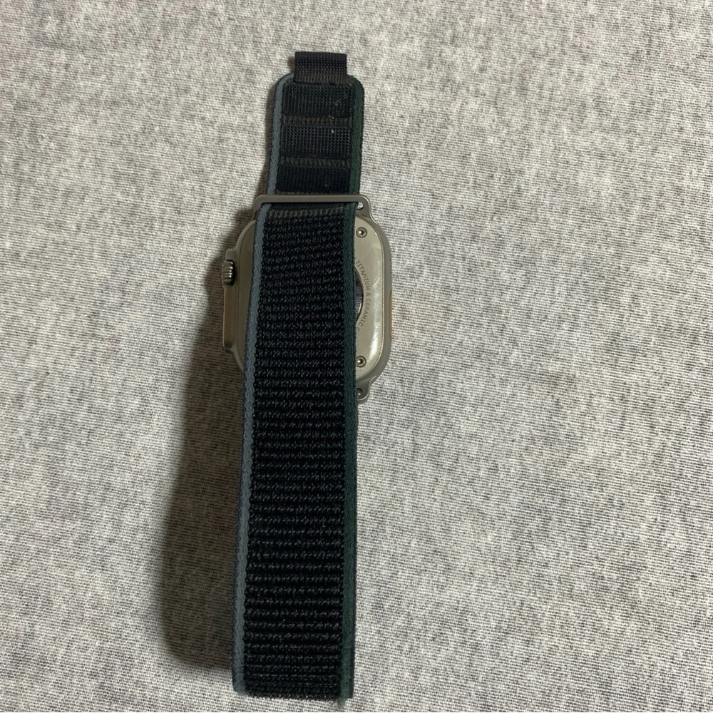 Apple Watch Ultra 2 49mm Titanium Case GPS Cellular 64GB Diving Health Unlocked